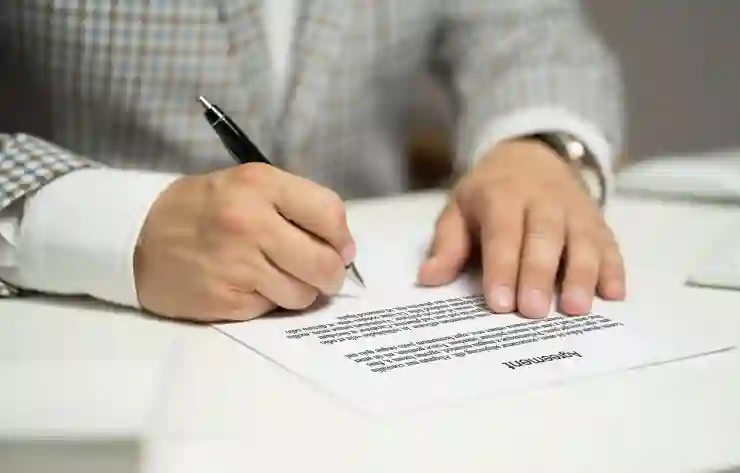 한글 파일에 투명 서명과 도장 삽입하는 꿀팁!