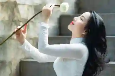 CORSAIR K70 PRO OPX 화이트 광적축으로 부드러운 키감을 느껴보자