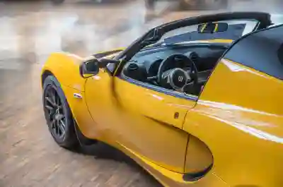 메르세데스-벤츠 E클래스 프로모션과 할인 시기 알아보자